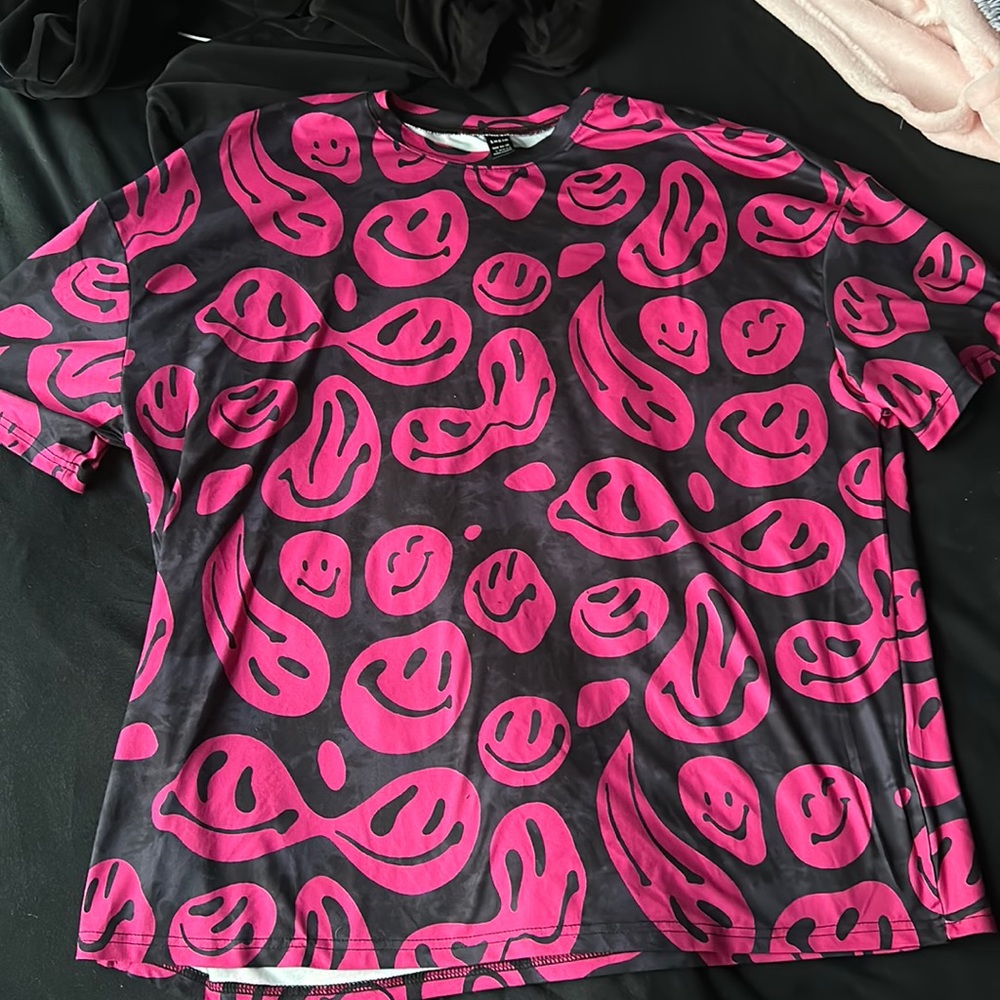 SHEIN, pink and black, size L